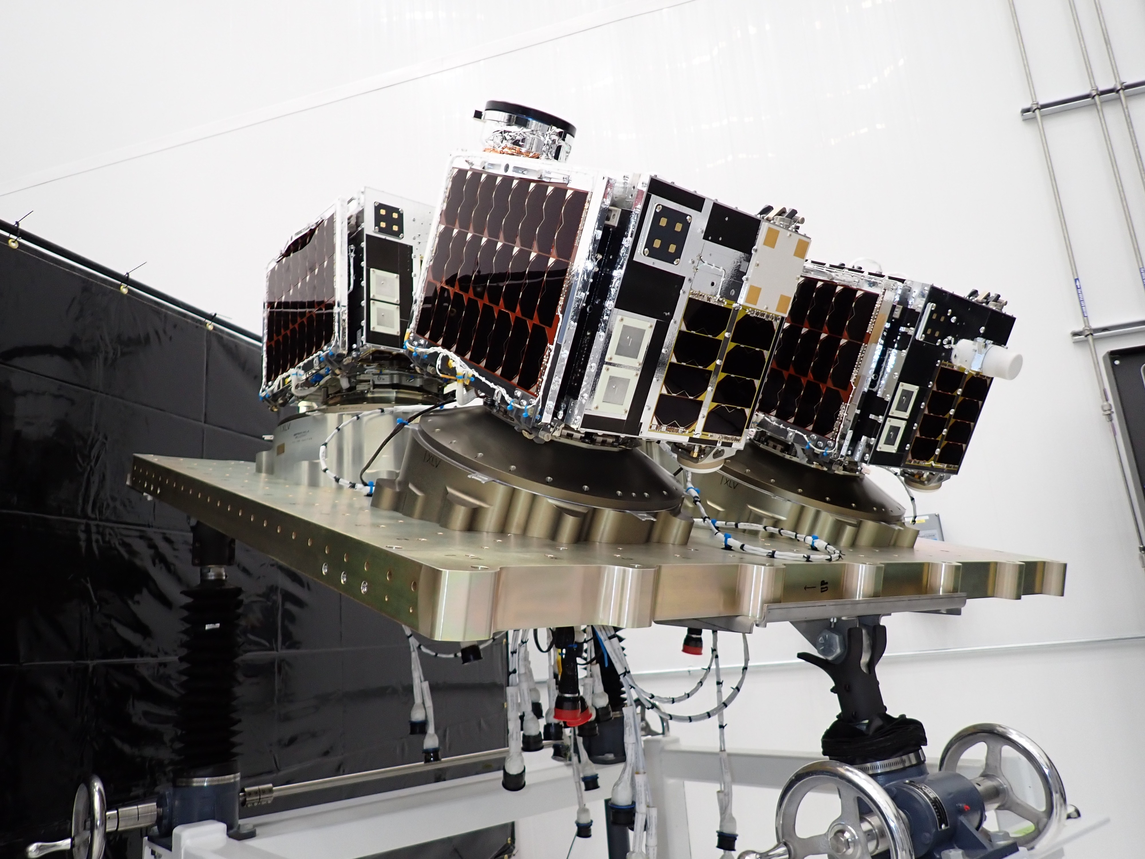 Monitoring the Arctic with shoebox-sized satellites